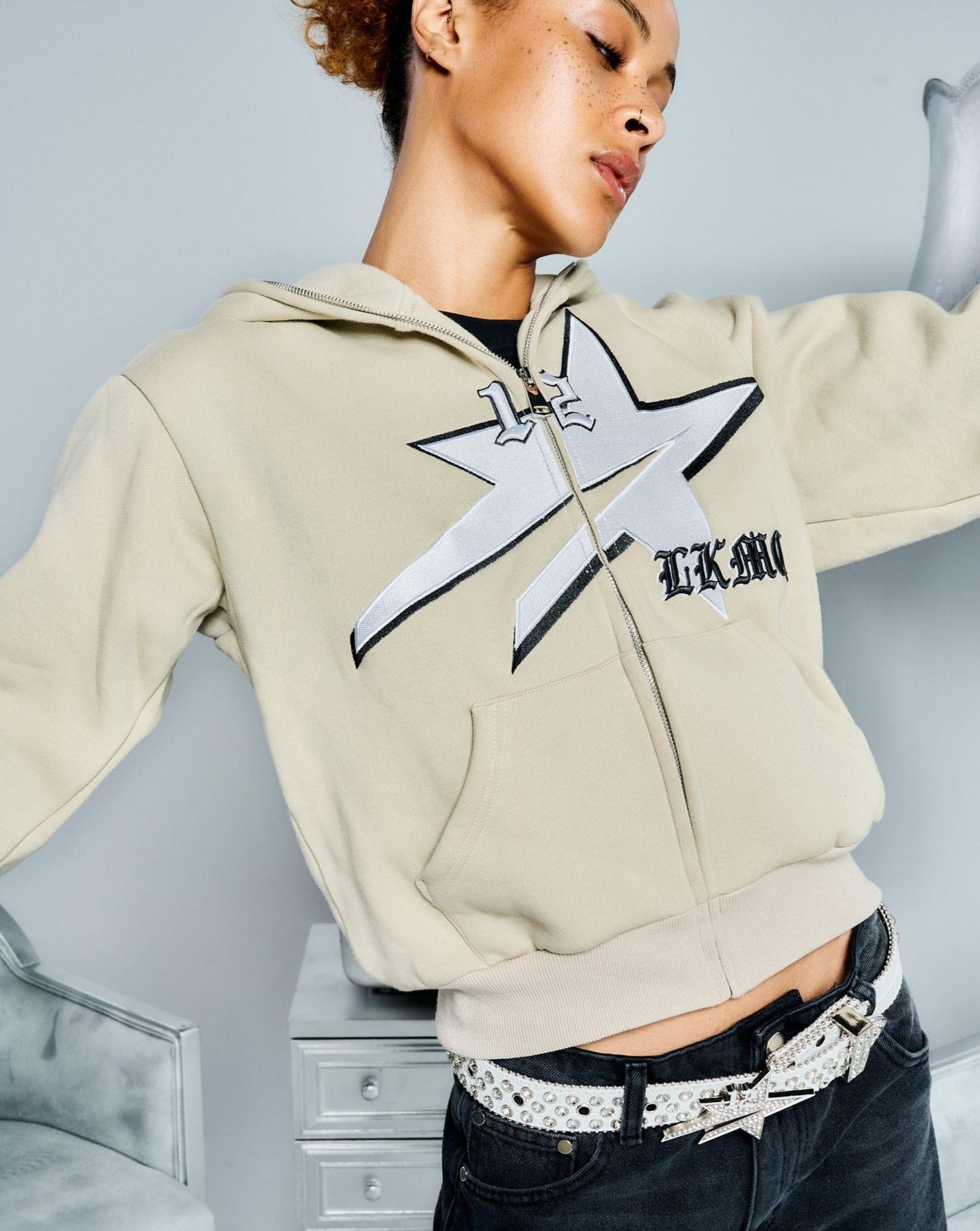 Falling StarBoy Full Zip Beige 𝖓𝖊𝖜! - lukamachain